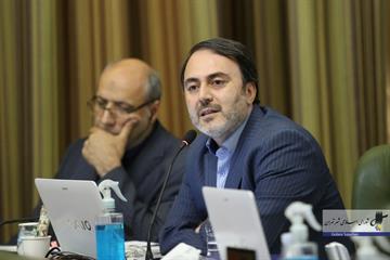 پیرهادی پس از استماع گزارش شهردار تهران: 16-75 گزارشی از رضایت مندی شهروندان ارائه شود / ضرورت توجه به وجود ذرات معلق ۱۰ میکرون در هوای پایتخت